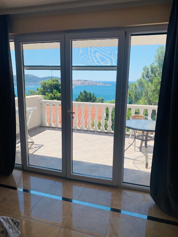 Imperia Daire Bar Dış mekan fotoğraf