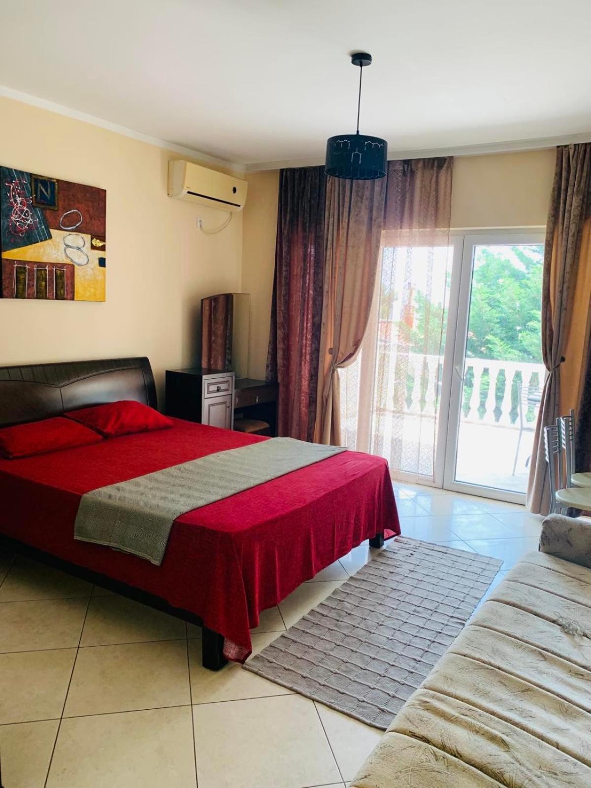 Imperia Daire Bar Dış mekan fotoğraf