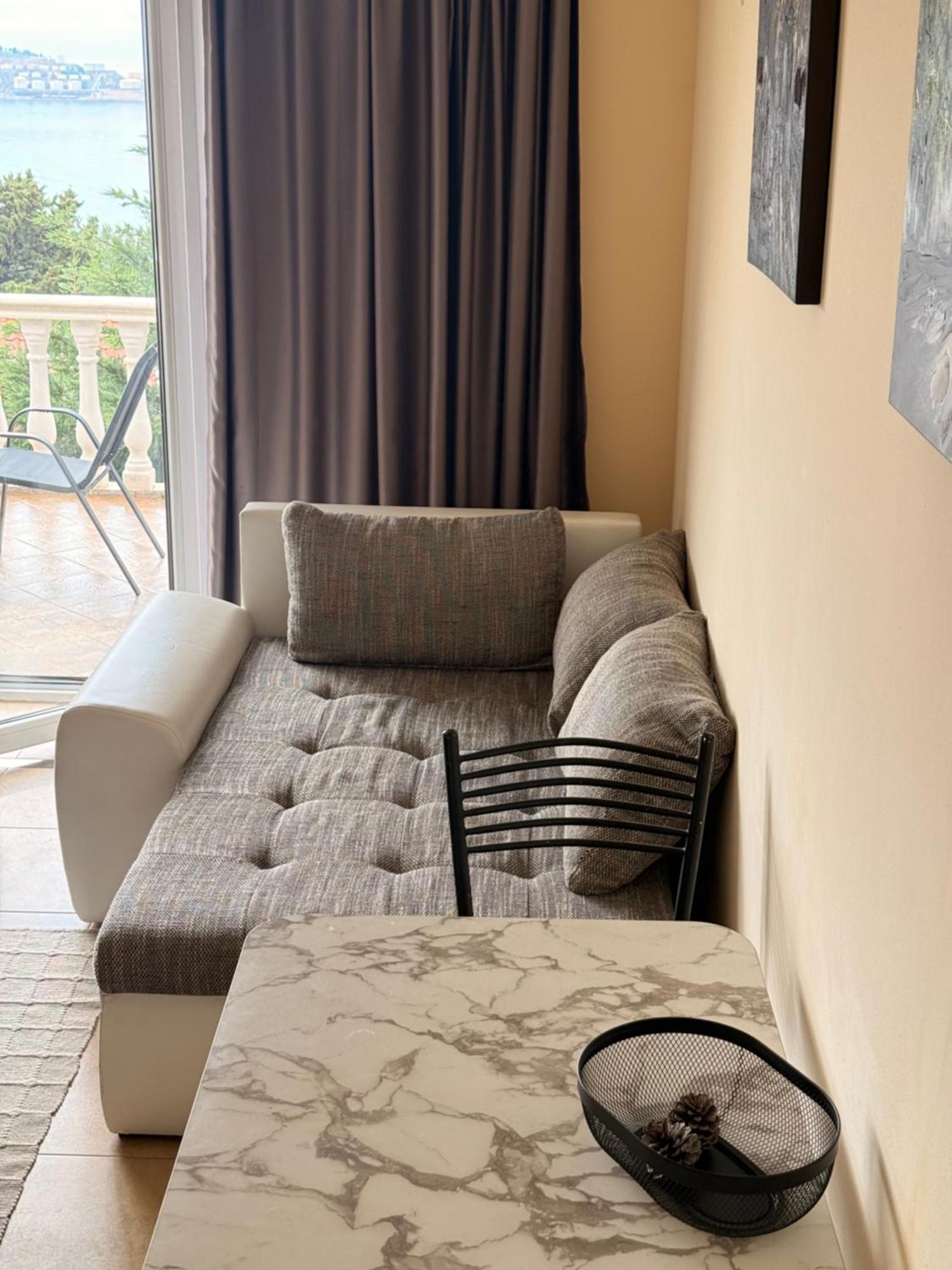 Imperia Daire Bar Dış mekan fotoğraf