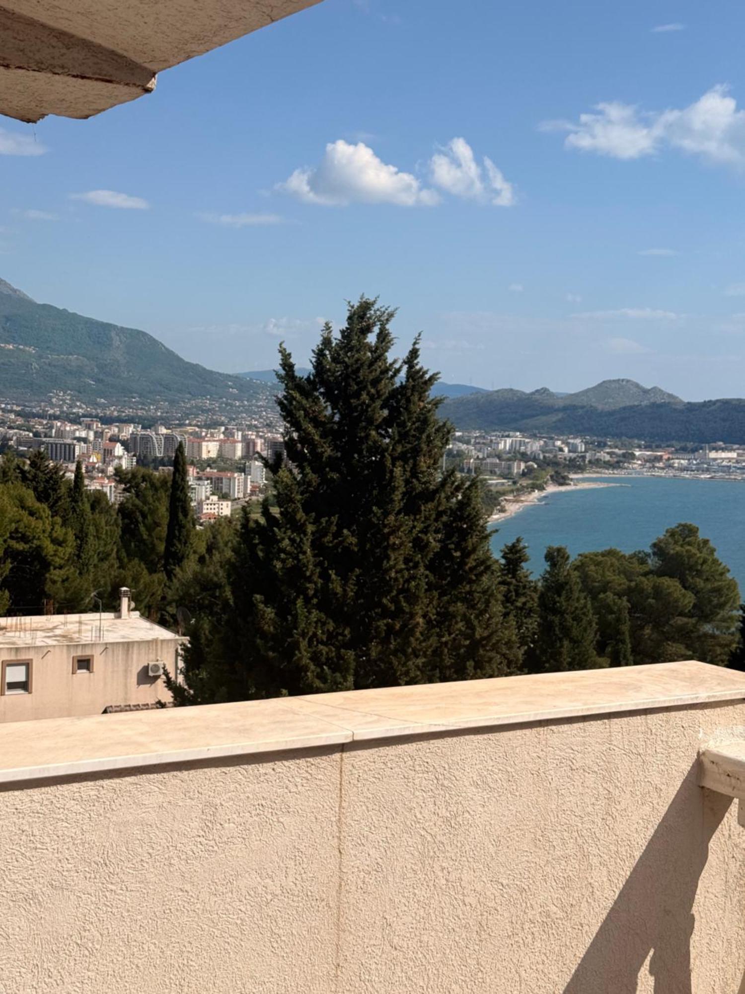 Imperia Daire Bar Dış mekan fotoğraf