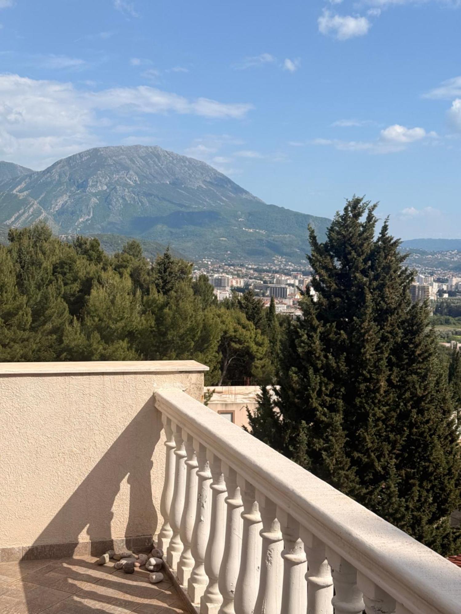 Imperia Daire Bar Dış mekan fotoğraf