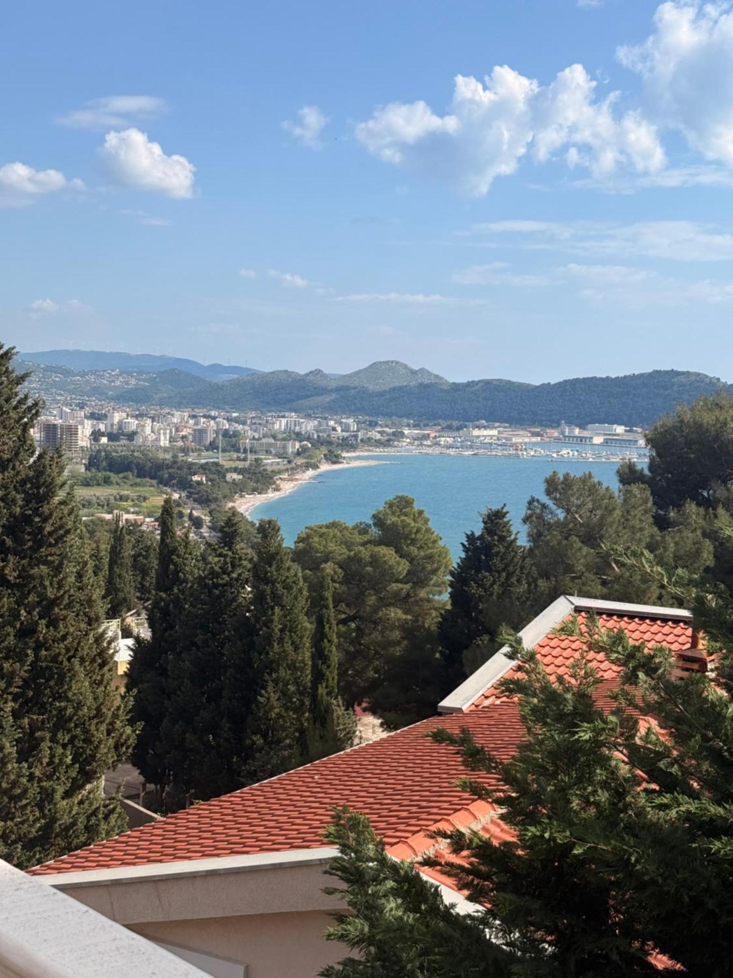 Imperia Daire Bar Dış mekan fotoğraf